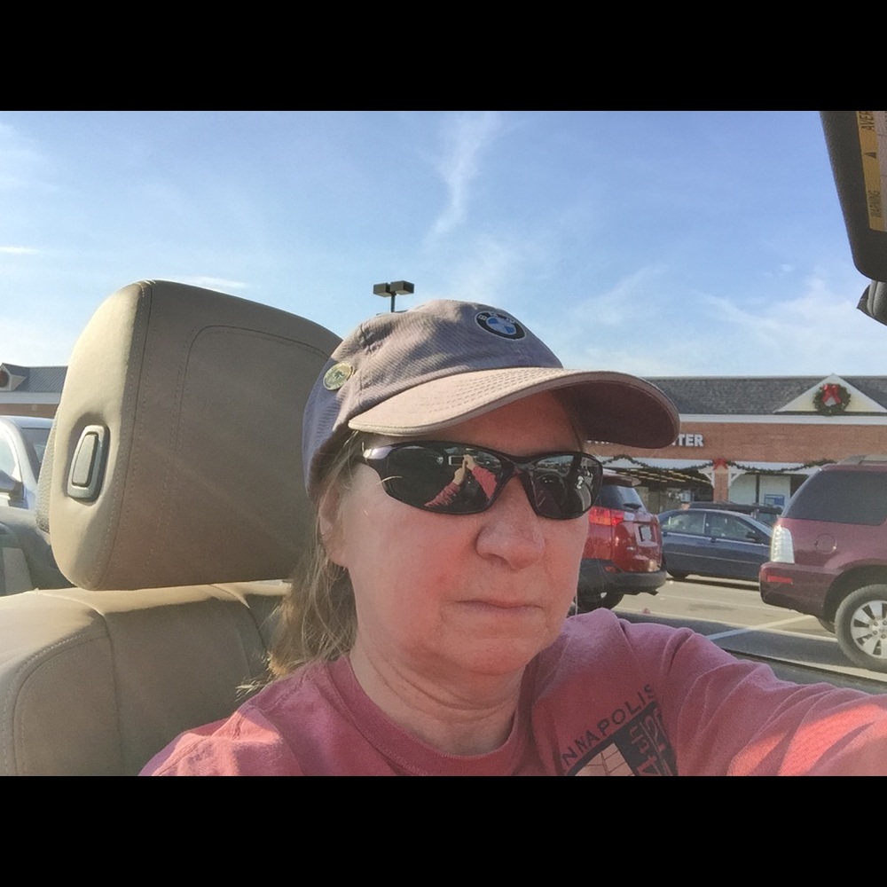 Meet your Posher, Christine